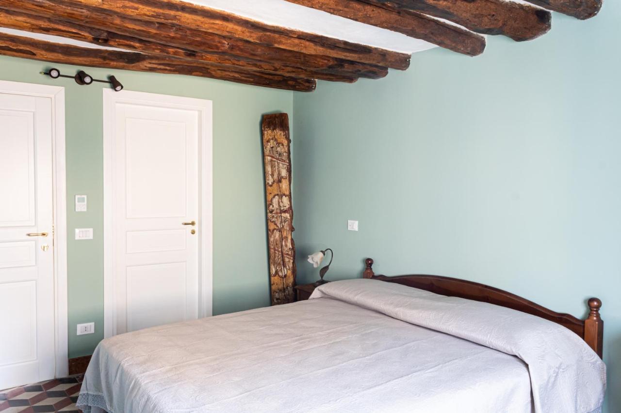Dimora Lecerf Hotel Palermo Bagian luar foto