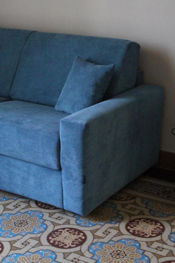 Dimora Lecerf Hotel Palermo Bagian luar foto