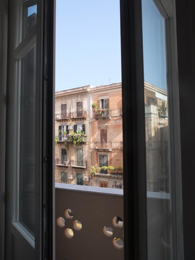 Dimora Lecerf Hotel Palermo Bagian luar foto
