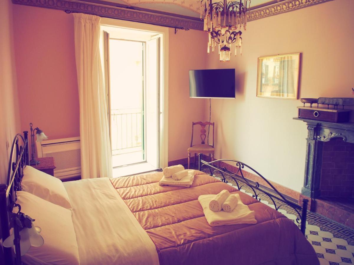 Dimora Lecerf Hotel Palermo Bagian luar foto